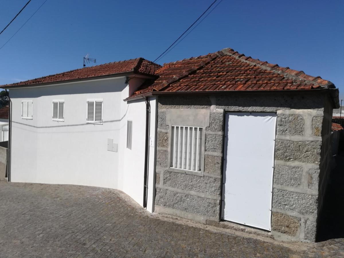 Santo Tirso Holidays Home Eksteriør bilde